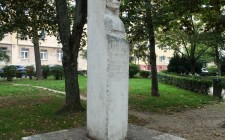 Pomník Andreja Kmeťa