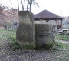 Pamätný kameň SNP